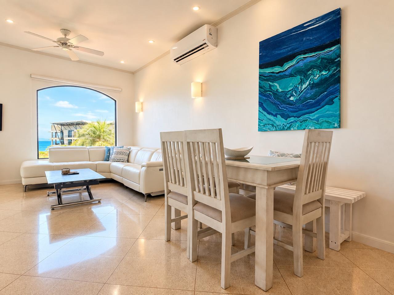 Living room & dining area